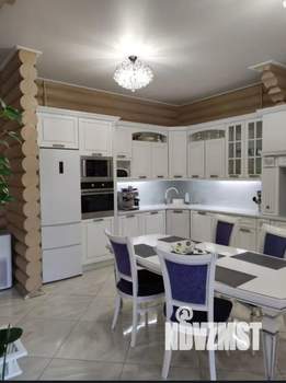 Дом 300м², 3-этажный, участок 8 сот.