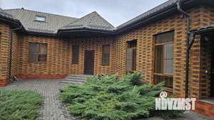 Дом 223м², 1-этажный, участок 8 сот.