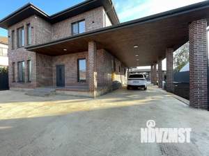 Дом 275м², 2-этажный, участок 10 сот.