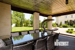 Коттедж 769м², 3-этажный, участок 30 сот.