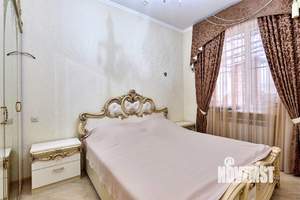 Дом 280м², 2-этажный, участок 5 сот.