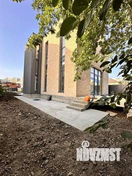 Дом 180м², 2-этажный, участок 5 сот.