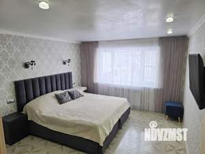 Дом 212м², 2-этажный, участок 4 сот.