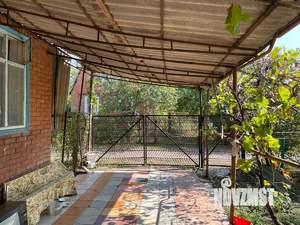 Дом 61м², 2-этажный, участок 6 сот.