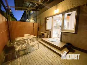 Таунхаус 100м², 2-этажный, участок 2 сот.