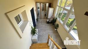 Дом 304м², 2-этажный, участок 10 сот.