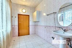 Дом 253м², 2-этажный, участок 3 сот.