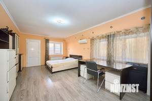 Дом 130м², 2-этажный, участок 3 сот.