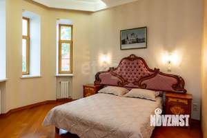 Дом 651м², 4-этажный, участок 30 сот.