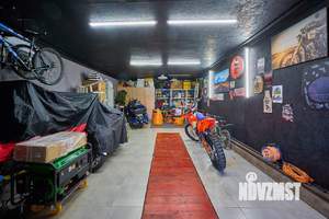 Дом 270м², 2-этажный, участок 6 сот.