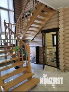 Дом 300м², 3-этажный, участок 8 сот.