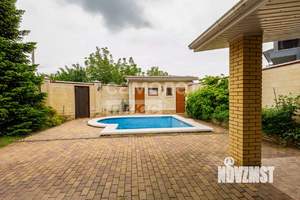 Дом 381м², 2-этажный, участок 8 сот.