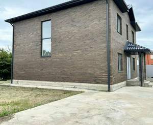 Дом 219м², 2-этажный, участок 10 сот.