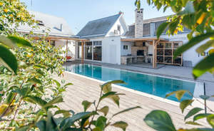 Дом 326м², 2-этажный, участок 6 сот.