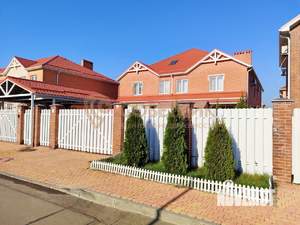 Таунхаус 120м², 2-этажный, участок 1 сот.