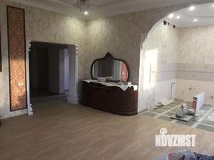 Дом 232м², 2-этажный, участок 10 сот.