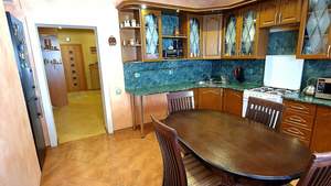 Дом 80м², 2-этажный, участок 4 сот.