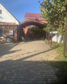 Дом 80м², 2-этажный, участок 6 сот.