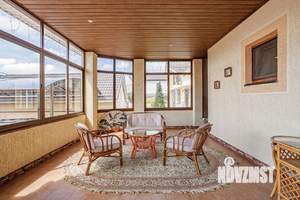 Дом 275м², 3-этажный, участок 10 сот.