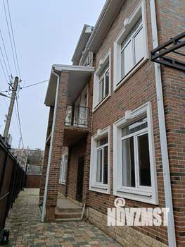 Дом 237м², 3-этажный, участок 4 сот.