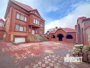 Дом 734м², 4-этажный, участок 7 сот.