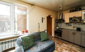 Дом 79м², 2-этажный, участок 5 сот.