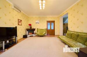 Дом 183м², 2-этажный, участок 6 сот.