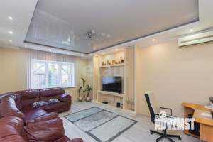 Дом 129м², 2-этажный, участок 4 сот.