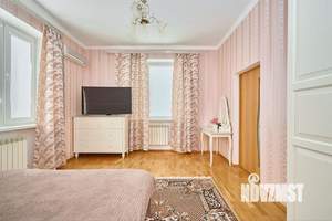 Дом 133м², 2-этажный, участок 8 сот.