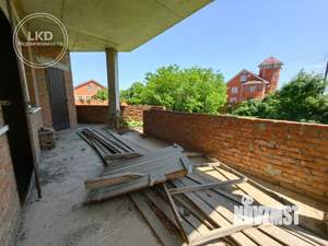 Дом 473м², 3-этажный, участок 10 сот.