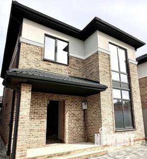 Дом 137м², 2-этажный, участок 5 сот.