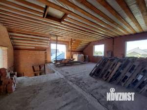 Дом 220м², 3-этажный, участок 8 сот.