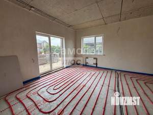 Дом 144м², 2-этажный, участок 4 сот.