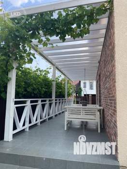 Дом 220м², 2-этажный, участок 6 сот.