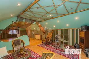 Дом 310м², 3-этажный, участок 8 сот.