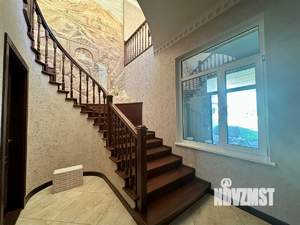 Дом 356м², 2-этажный, участок 10 сот.