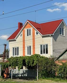 Дом 200м², 3-этажный, участок 3 сот.