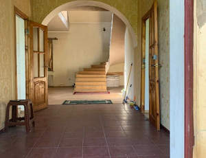 Дом 225м², 2-этажный, участок 4 сот.