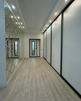 Дом 178м², 1-этажный, участок 8 сот.