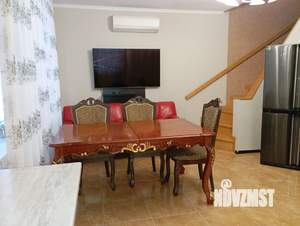 Дом 199м², 2-этажный, участок 3 сот.