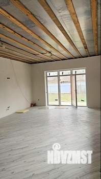 Дом 107м², 1-этажный, участок 6 сот.