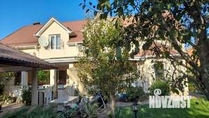 Дом 320м², 2-этажный, участок 10 сот.