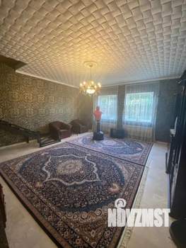 Дом 296м², 2-этажный, участок 10 сот.