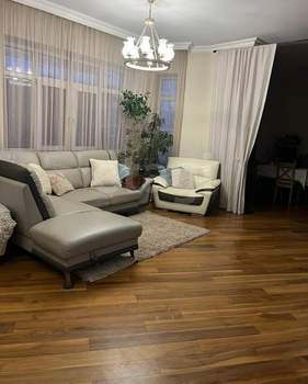 Дом 185м², 2-этажный, участок 10 сот.