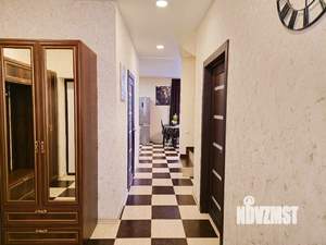 Таунхаус 142м², 3-этажный, участок 3 сот.