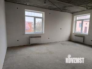 Дом 237м², 3-этажный, участок 4 сот.