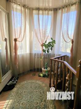 Дом 311м², 2-этажный, участок 10 сот.