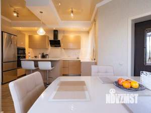 Дом 300м², 2-этажный, участок 12 сот.