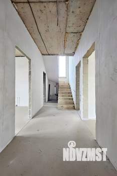 Дом 141м², 2-этажный, участок 8 сот.