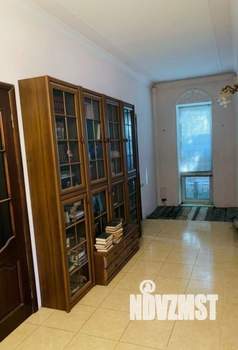 Дом 273м², 1-этажный, участок 6 сот.